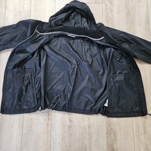 NWOT L.L.Bean Light Jacket, Medium, Black - Picture 7 of 12